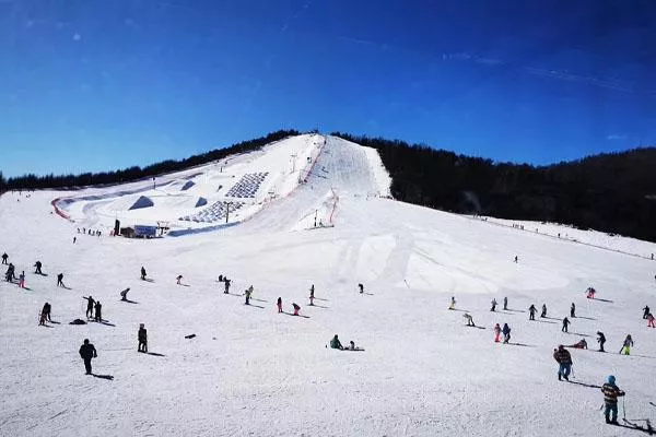 2021-2022神農(nóng)架國際滑雪場門票價(jià)格費(fèi)用