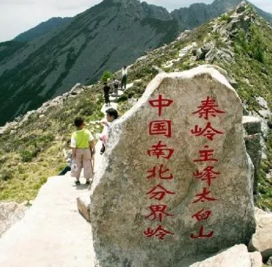 危險重重！盤點國內(nèi)最值得冒險的十大景點